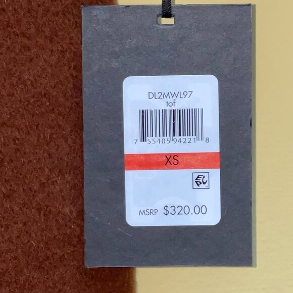 NWT XS Warm Brown DKNY Ladies Button-Up Outerwear/Coat with Zip Front Pockets - Picture 4 of 16